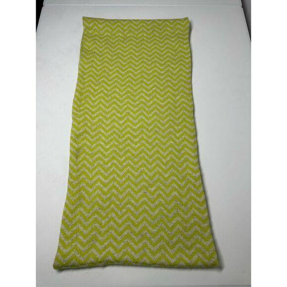 J CREW INFINITY SCARF Snood Wool Blend Neon Green Gray Zig Zag Chevron Knit - Picture 2 of 5